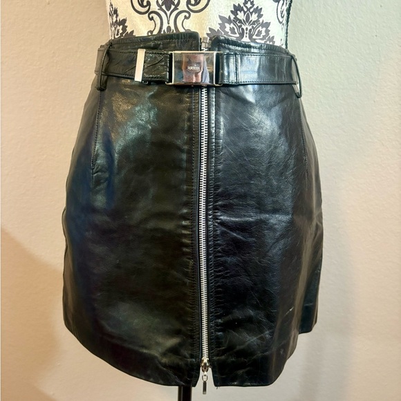 GUESS Genuine Leather Mini Skirt - Picture 2 of 7